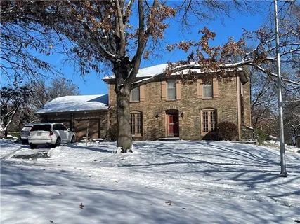 $385,000 | 12126 Jefferson Court, Kansas City, MO 64145