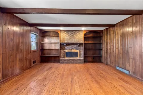 $385,000 | 12126 Jefferson Court, Kansas City, MO 64145