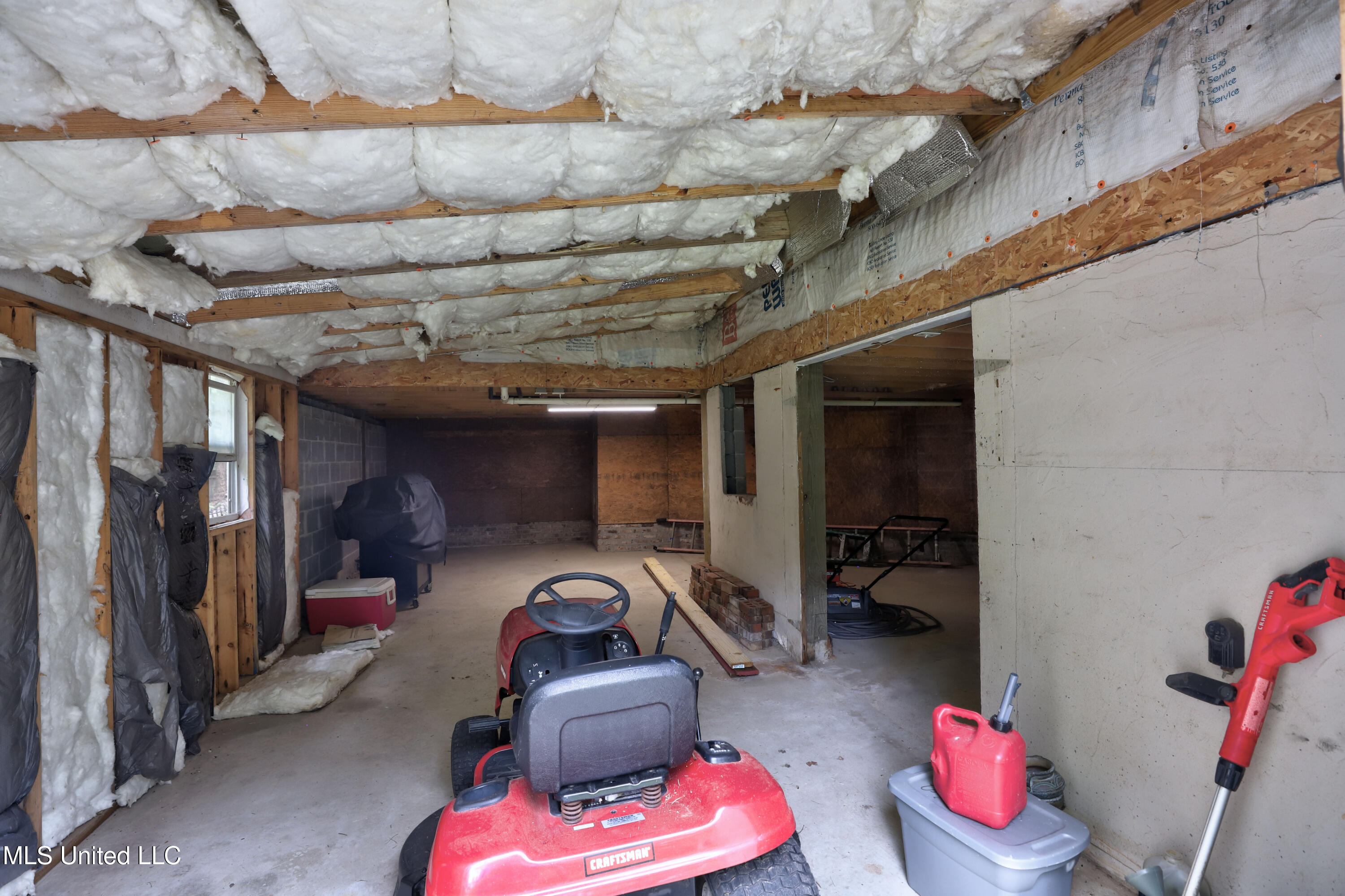 6333 Apelehama Road Diamondhead, MS 39525 - Photo 26 of 31 Workshop