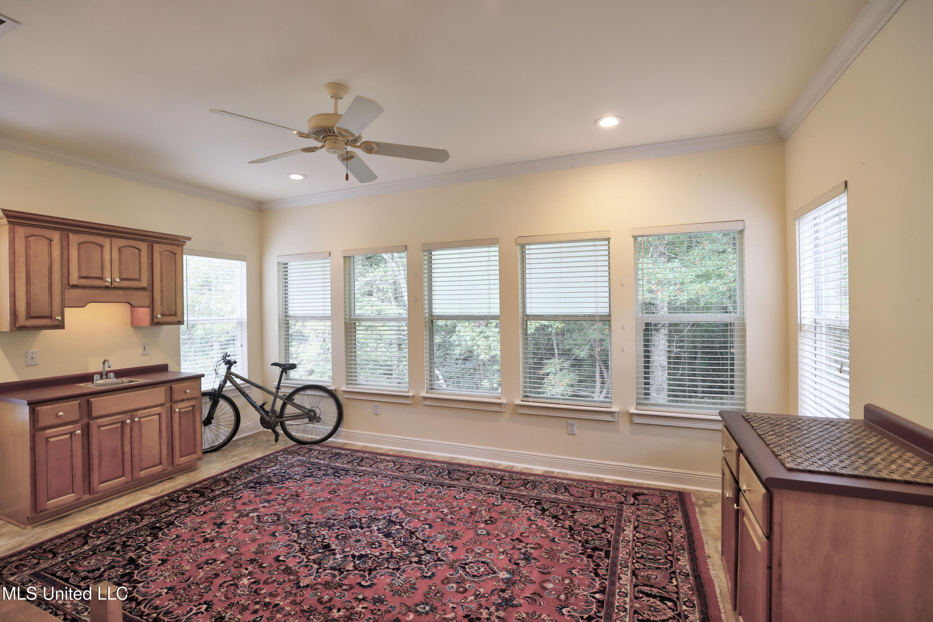 6333 Apelehama Road Diamondhead, MS 39525 - Photo 7 of 31 Sunroom