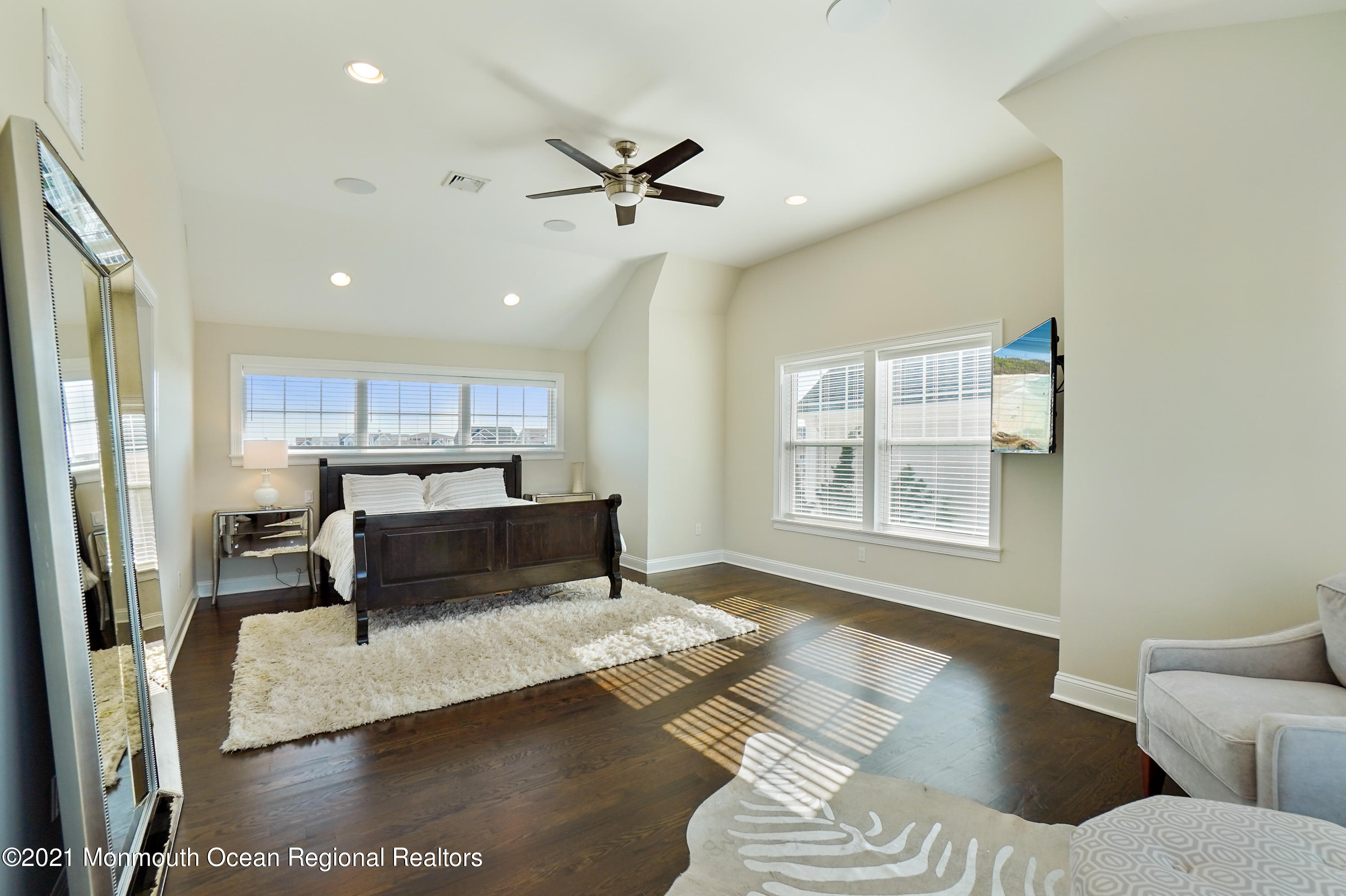 204 North Lagoon Road Lavallette, NJ 08735 - Photo 29 of 44 a living room with furniture and a window