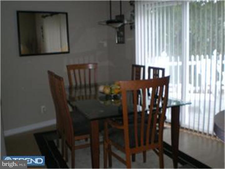 37 Miry Brook Road Hamilton Square, NJ 08690 - Photo 3 of 12 Dining Room