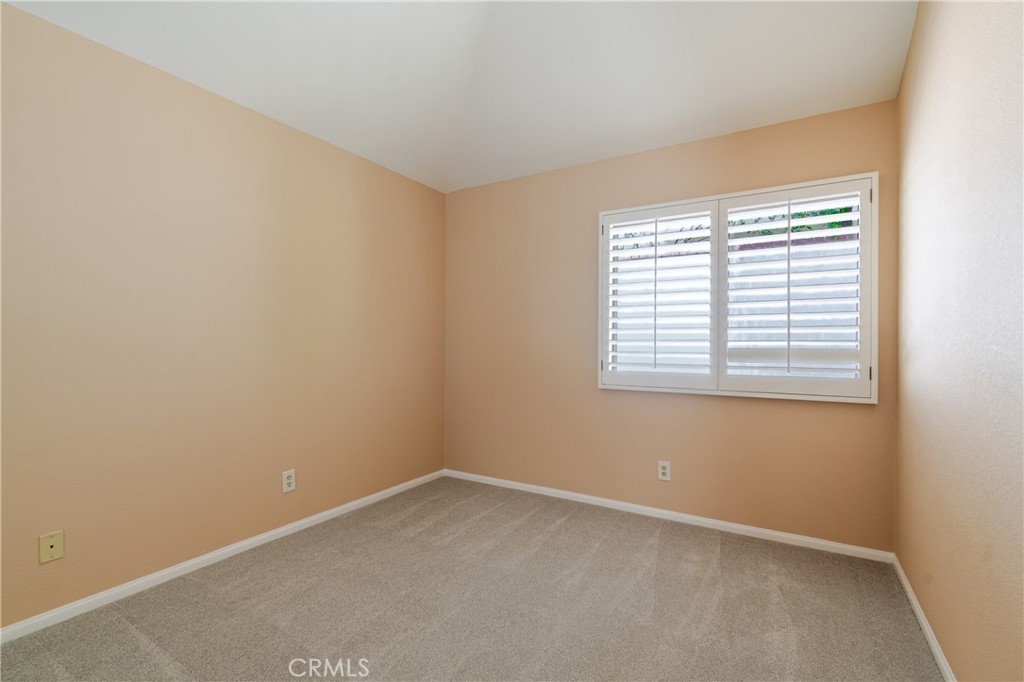 1049 Fairview Avenue, Unit 5 Arcadia, CA 91007 - Photo 18 of 26 an empty room with a window
