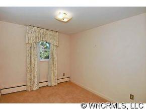 222 Balsam Road Hendersonville, NC 28792 - Photo 9 of 12 Gallery Image 9