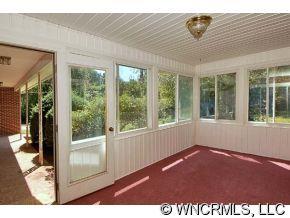 222 Balsam Road Hendersonville, NC 28792 - Photo 10 of 12 Gallery Image 10