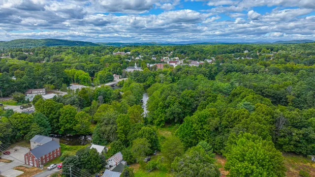 $240,000 | 16 Buckfield Road, Paris, ME 04281