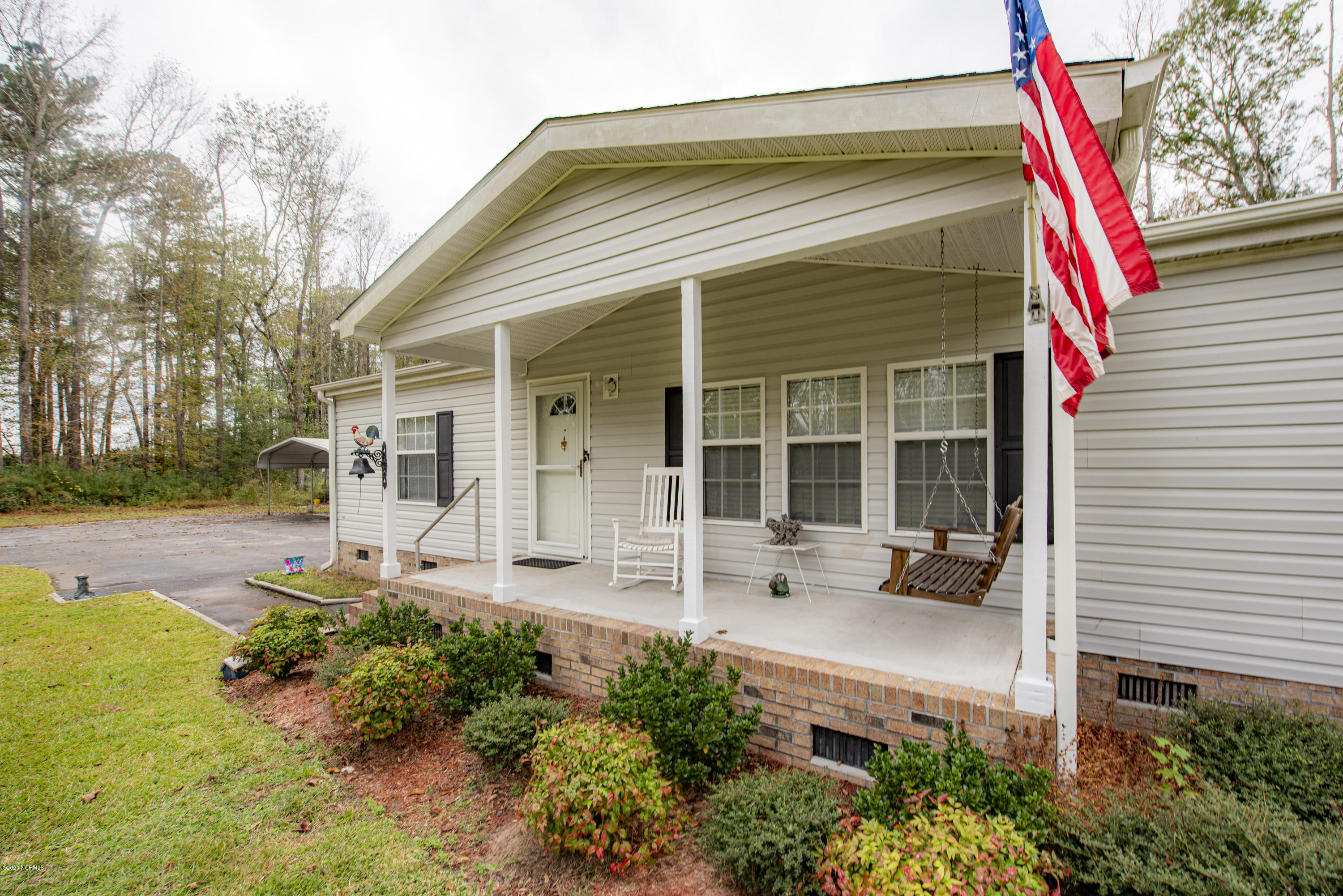493 King Neck Road New Bern, NC 28560 - Photo 8 of 27 Front