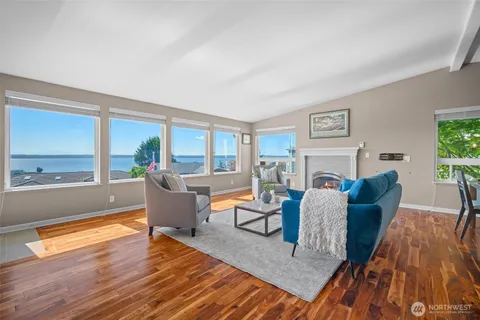 $1,050,000 | 8037 Chinook Way, Blaine, WA 98230