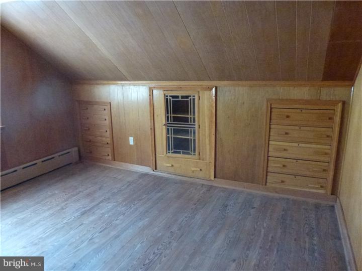27 Ridge Valley Road Sellersville, PA 18960 - Photo 11 of 15