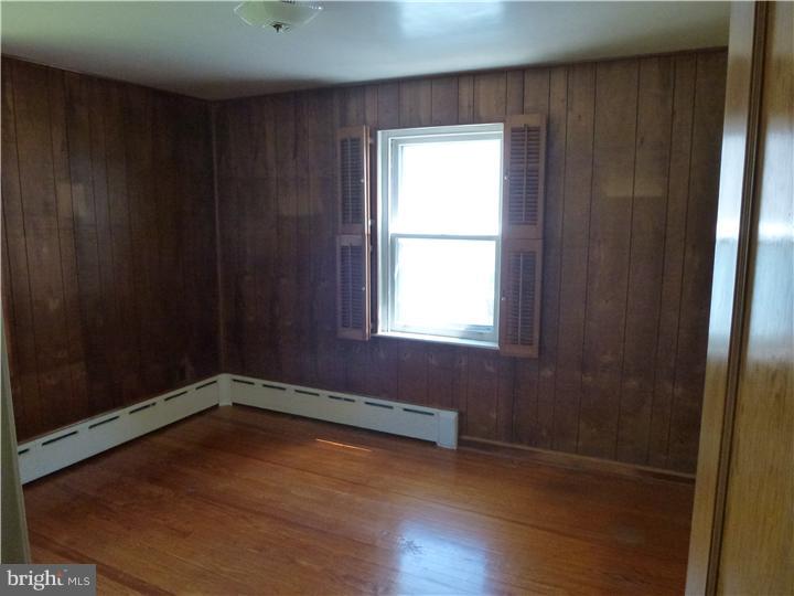 27 Ridge Valley Road Sellersville, PA 18960 - Photo 9 of 15