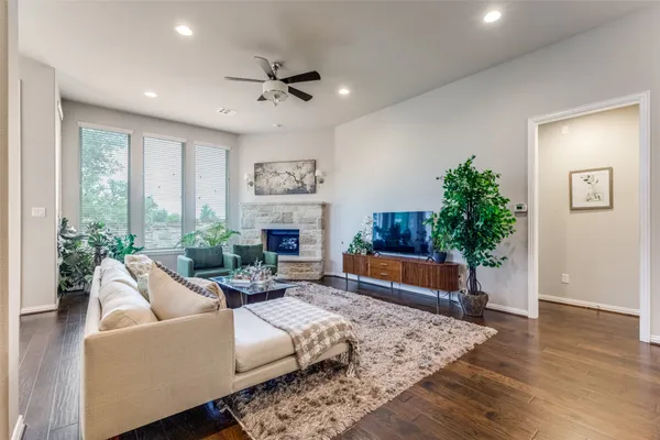 $2,850 | 4024 Castella Cove, Leander, TX 78641