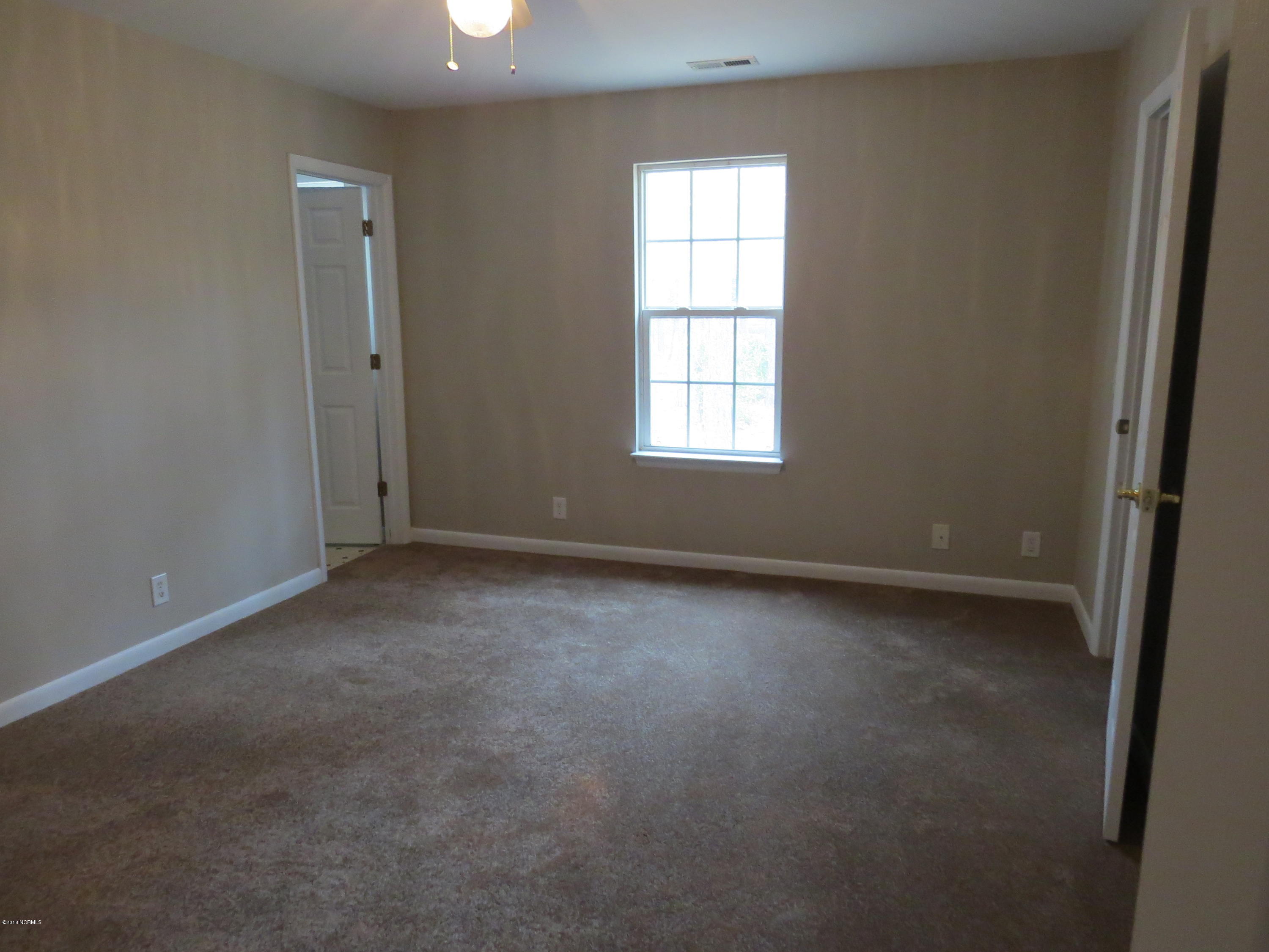 2251 East Boiling Spring Road, Unit E Southport, NC 28461 - Photo 8 of 16 Master