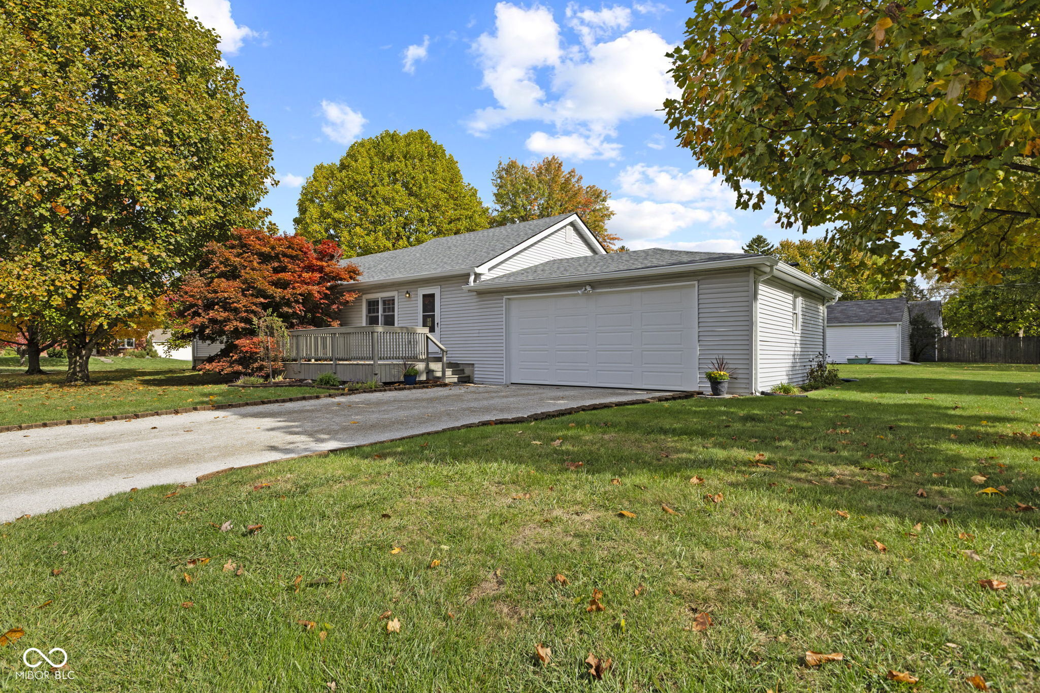 1603 Maynard Drive Indianapolis, IN 46227 - Photo 2 of 42