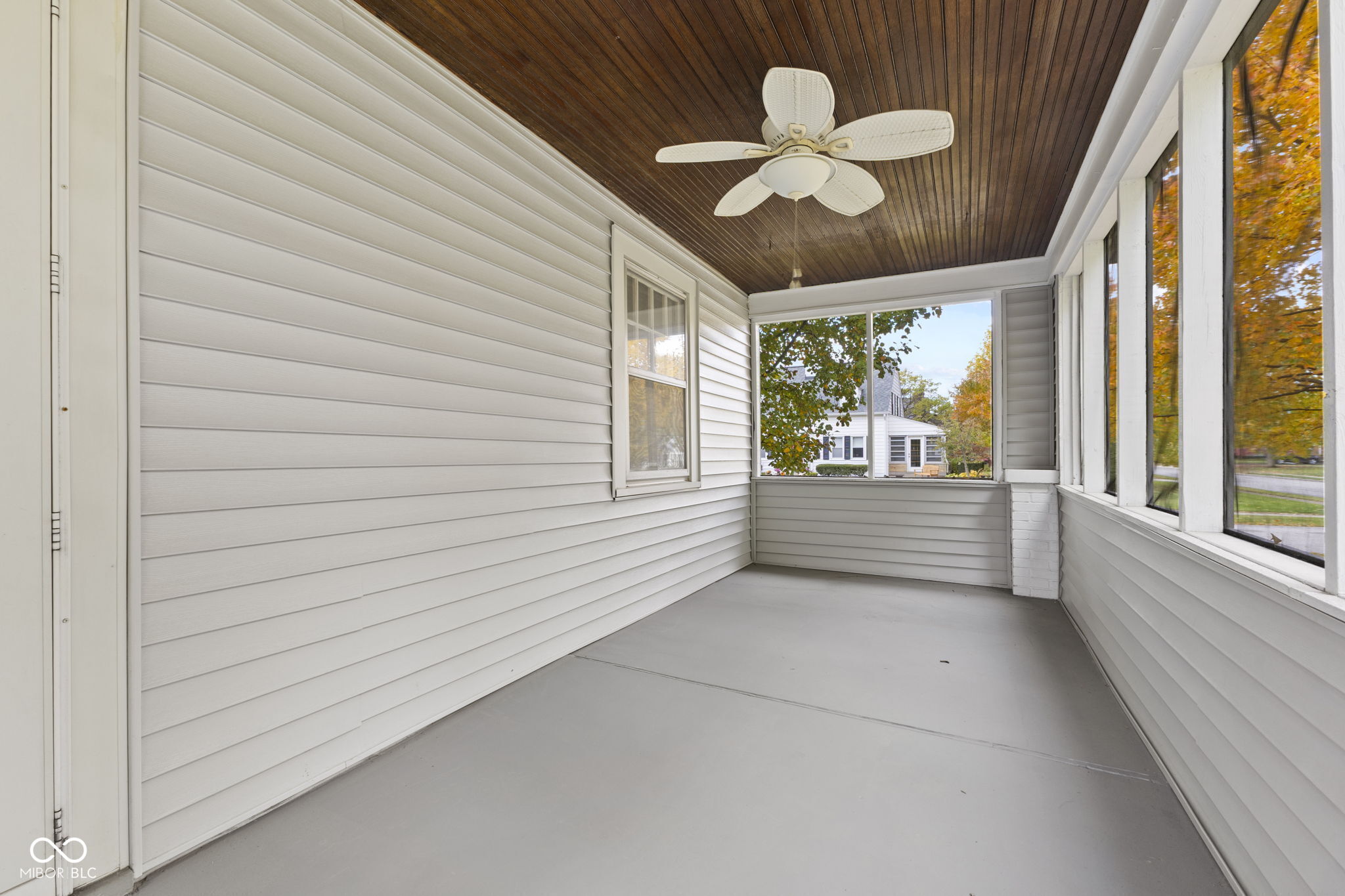 1603 Maynard Drive Indianapolis, IN 46227 - Photo 3 of 42