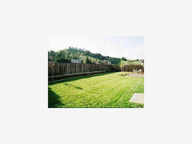 1375 Quail Ridge Way Hollister, CA 95023 - Photo 9 of 9 Gallery Image 9