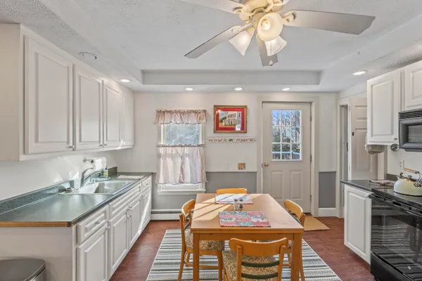 $525,000 | 506 Main Street, Wayne, ME 04284
