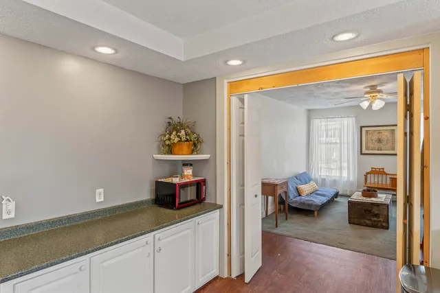 $599,000 | 506 Main Street, Wayne, ME 04284