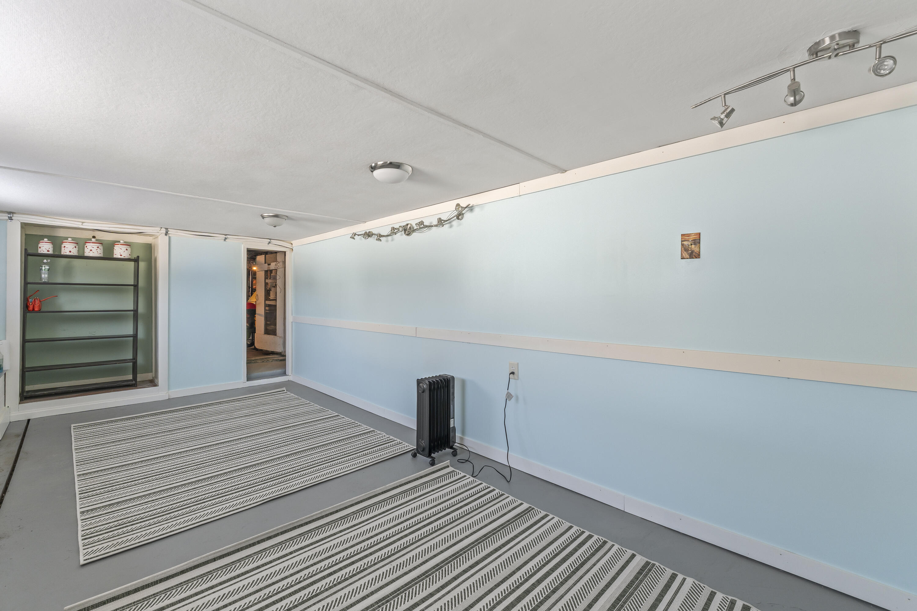 506 Main Street Wayne, ME 04284 - Photo 8 of 68 506 Main St_163