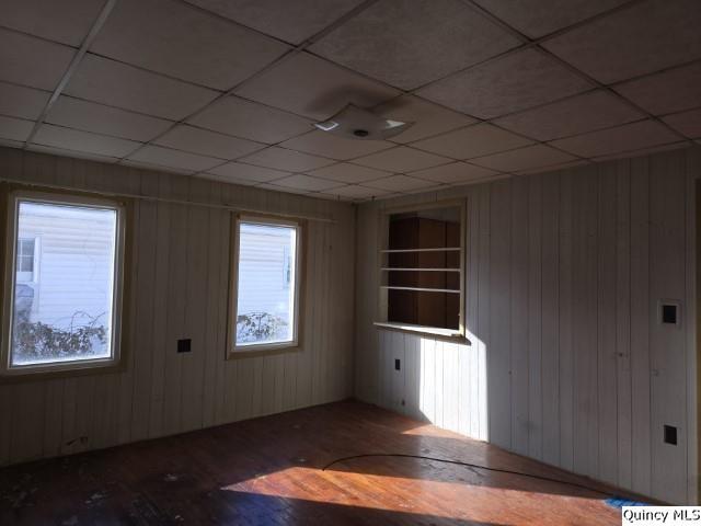 81 West 3rd Street Dallas City, IL 62330 - Photo 3 of 24