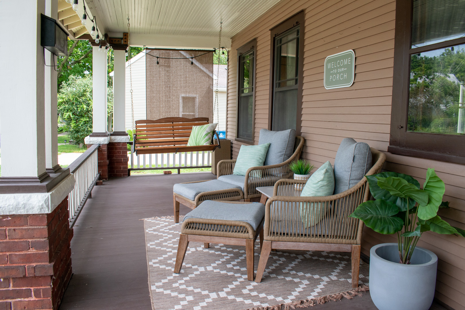 447 South State Street Monticello, IL 61856 - Photo 4 of 34