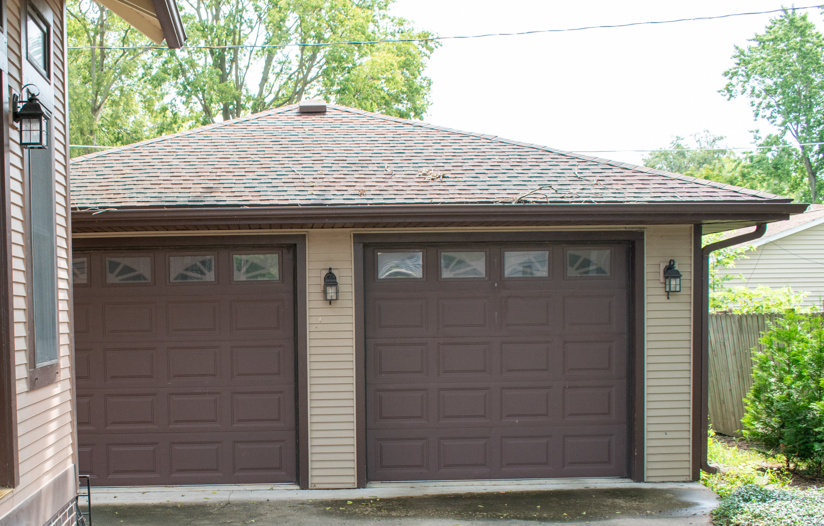 447 South State Street Monticello, IL 61856 - Photo 5 of 34