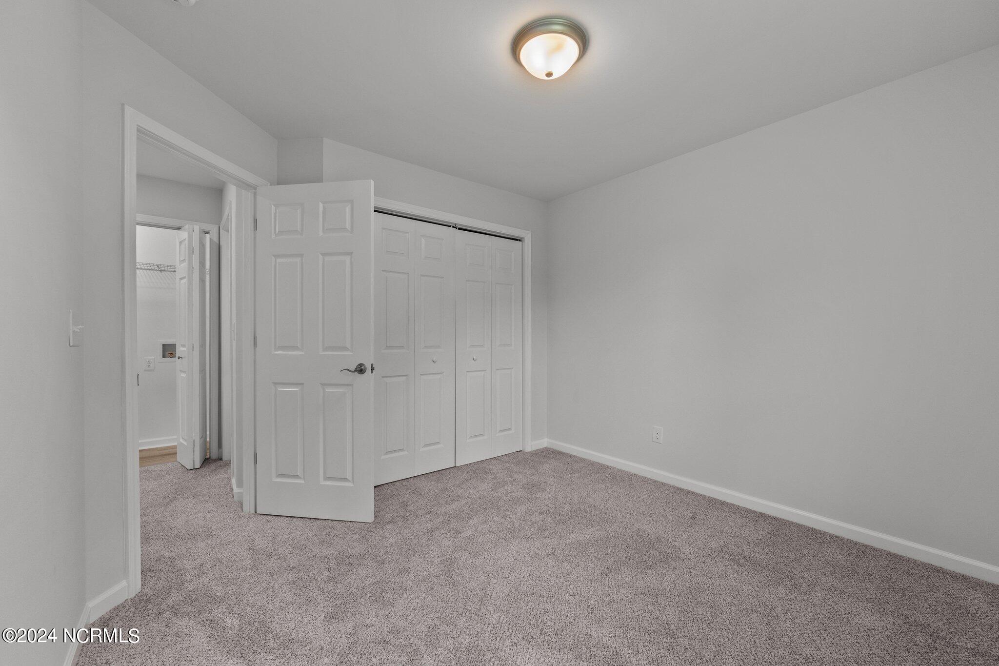 241 Winstead Loop Richlands, NC 28574 - Photo 20 of 38 SIMILAR PHOTO