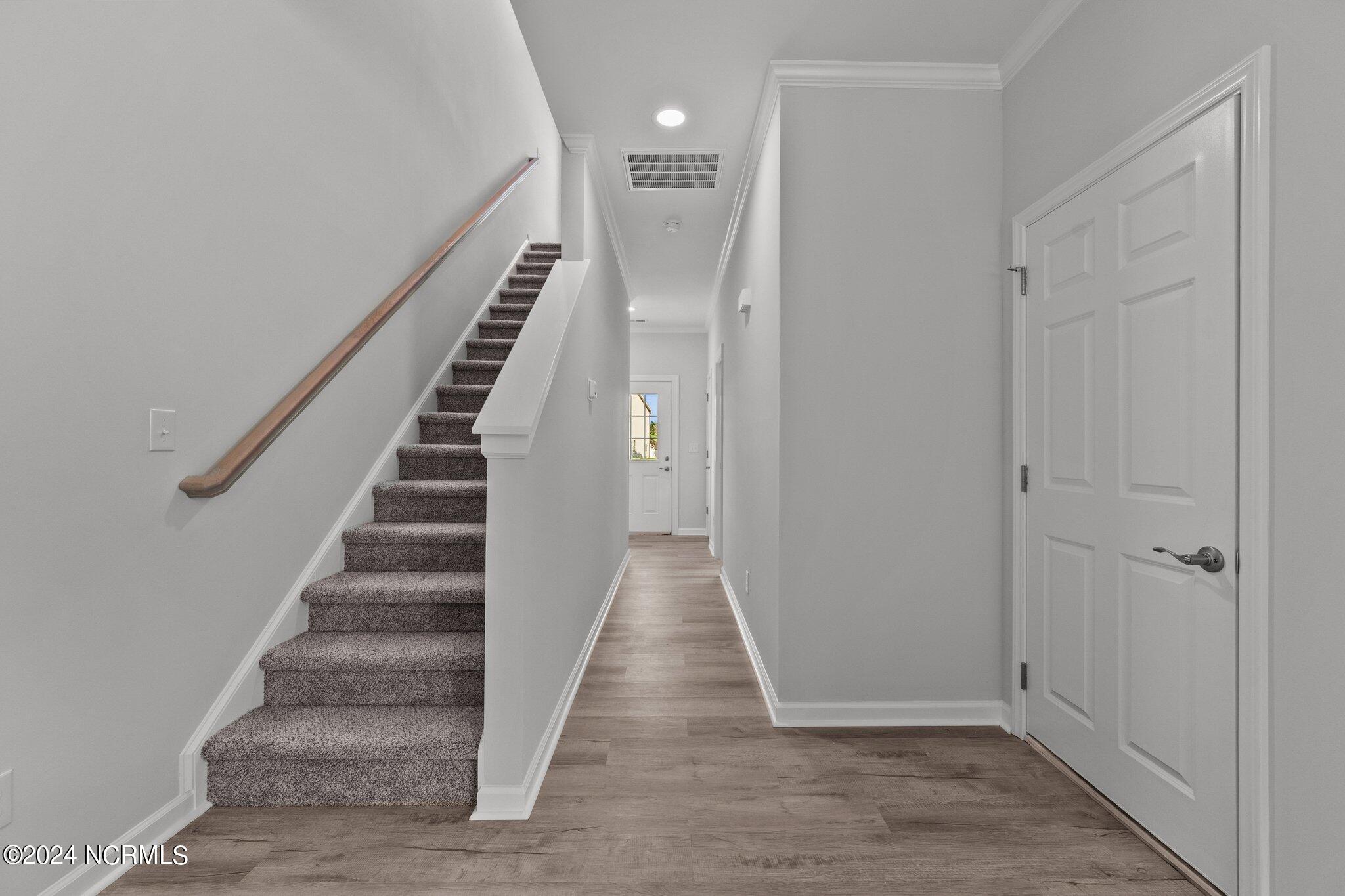 241 Winstead Loop Richlands, NC 28574 - Photo 6 of 38 SIMILAR PHOTO