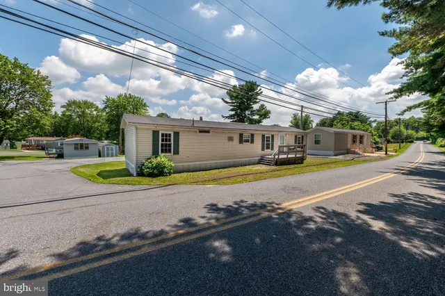 $56,900 | 4403 Wolfs Crossing Road, Orefield, PA 18069