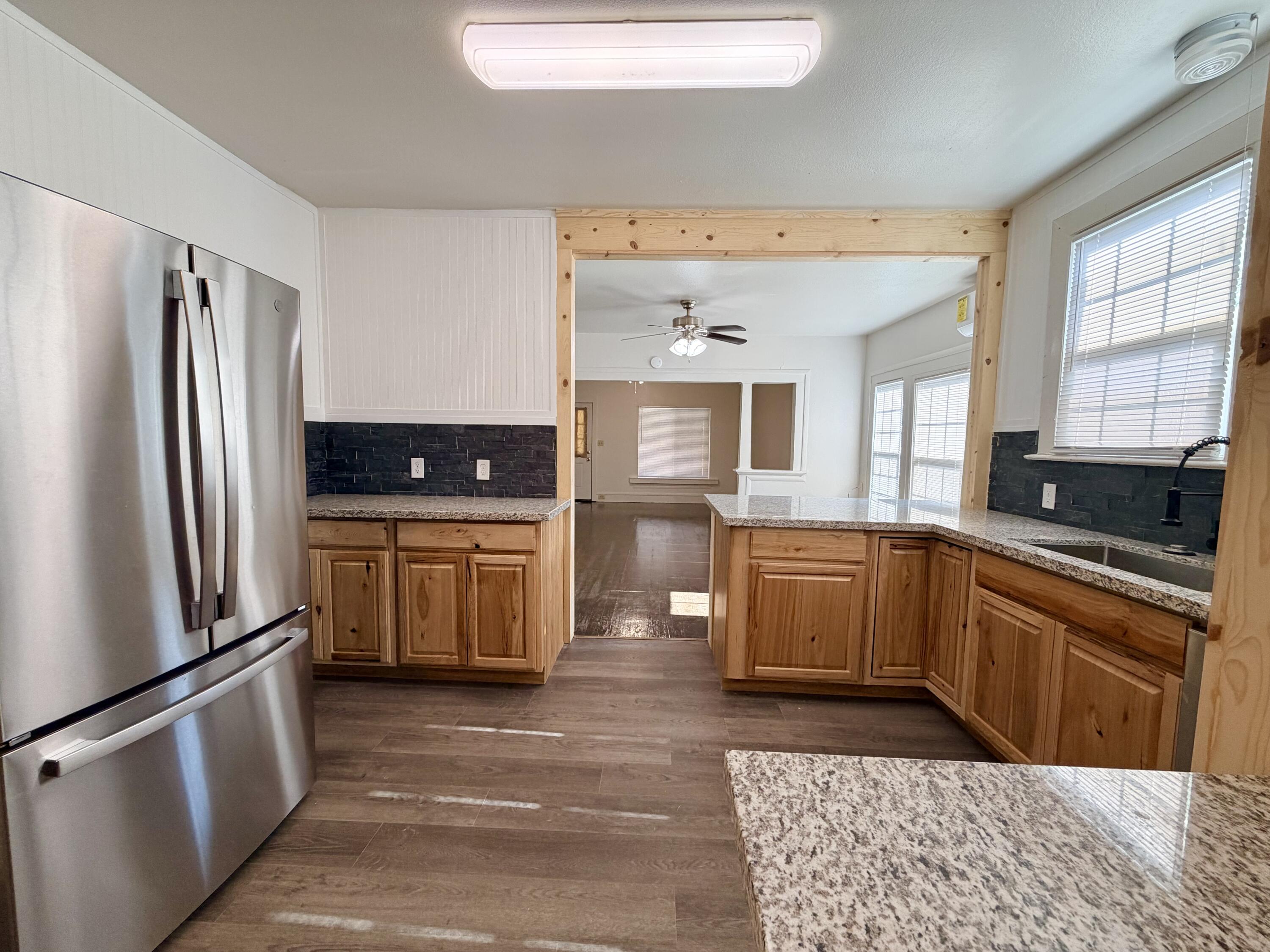 314 North D Street Exeter, CA 93221 - Photo 8 of 37 Kitchen