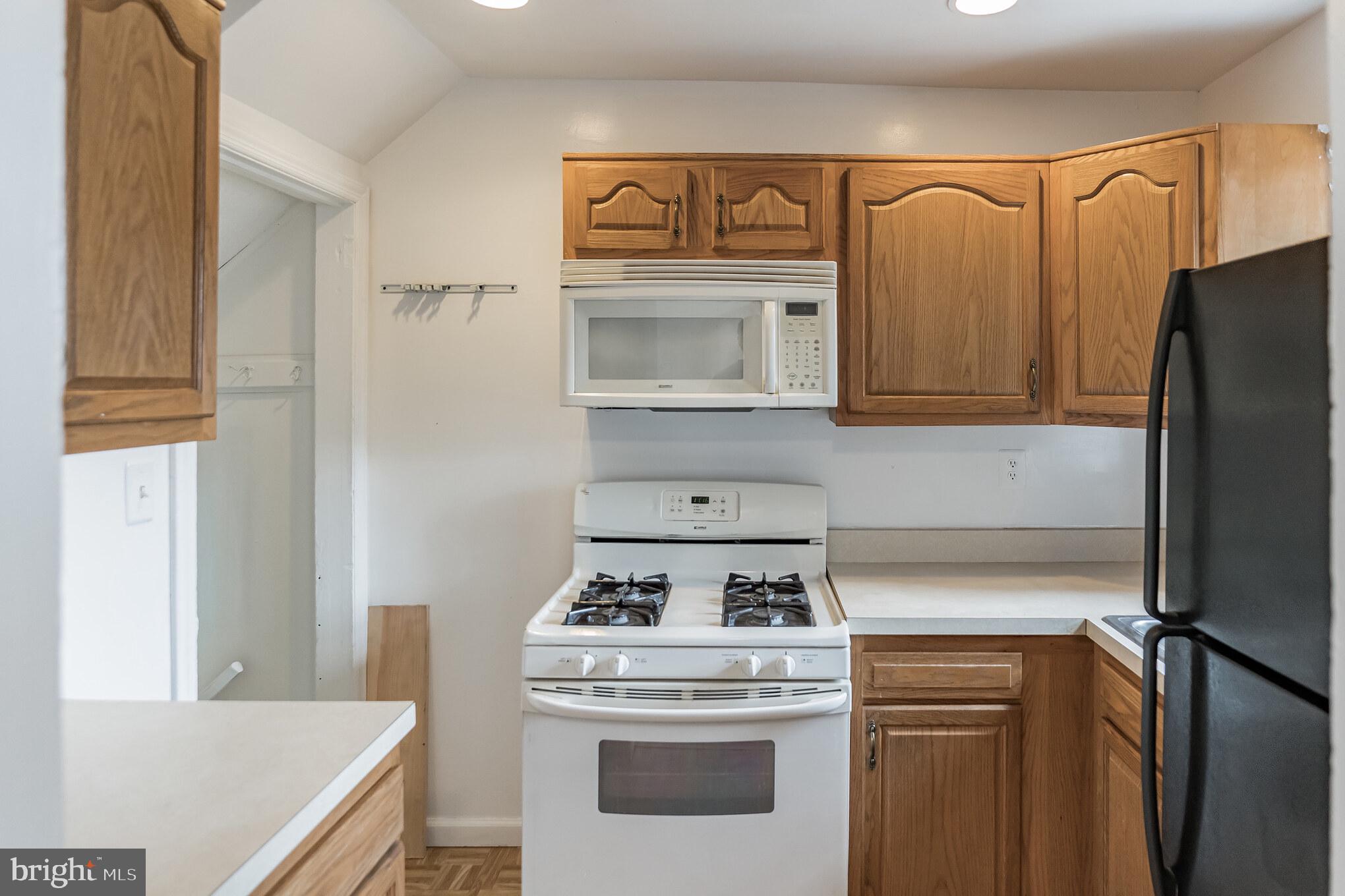 5321 Patrick Henry Drive Brooklyn, MD 21225 - Photo 5 of 19