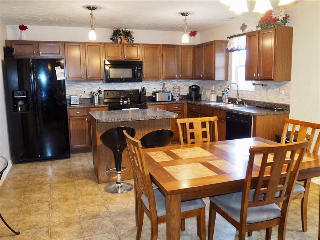 346 Tree Line Road Henderson, KY 42420 - Photo 7 of 23 Gallery Image 7