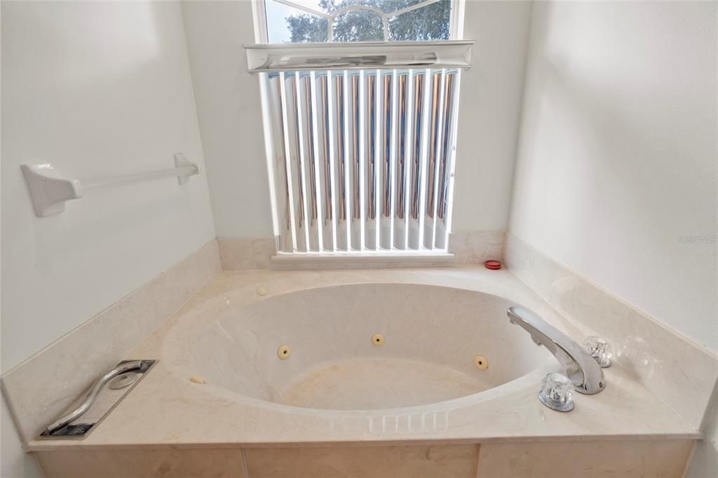 10716 Southwest 53rd Circle Ocala, FL 34476 - Photo 19 of 43