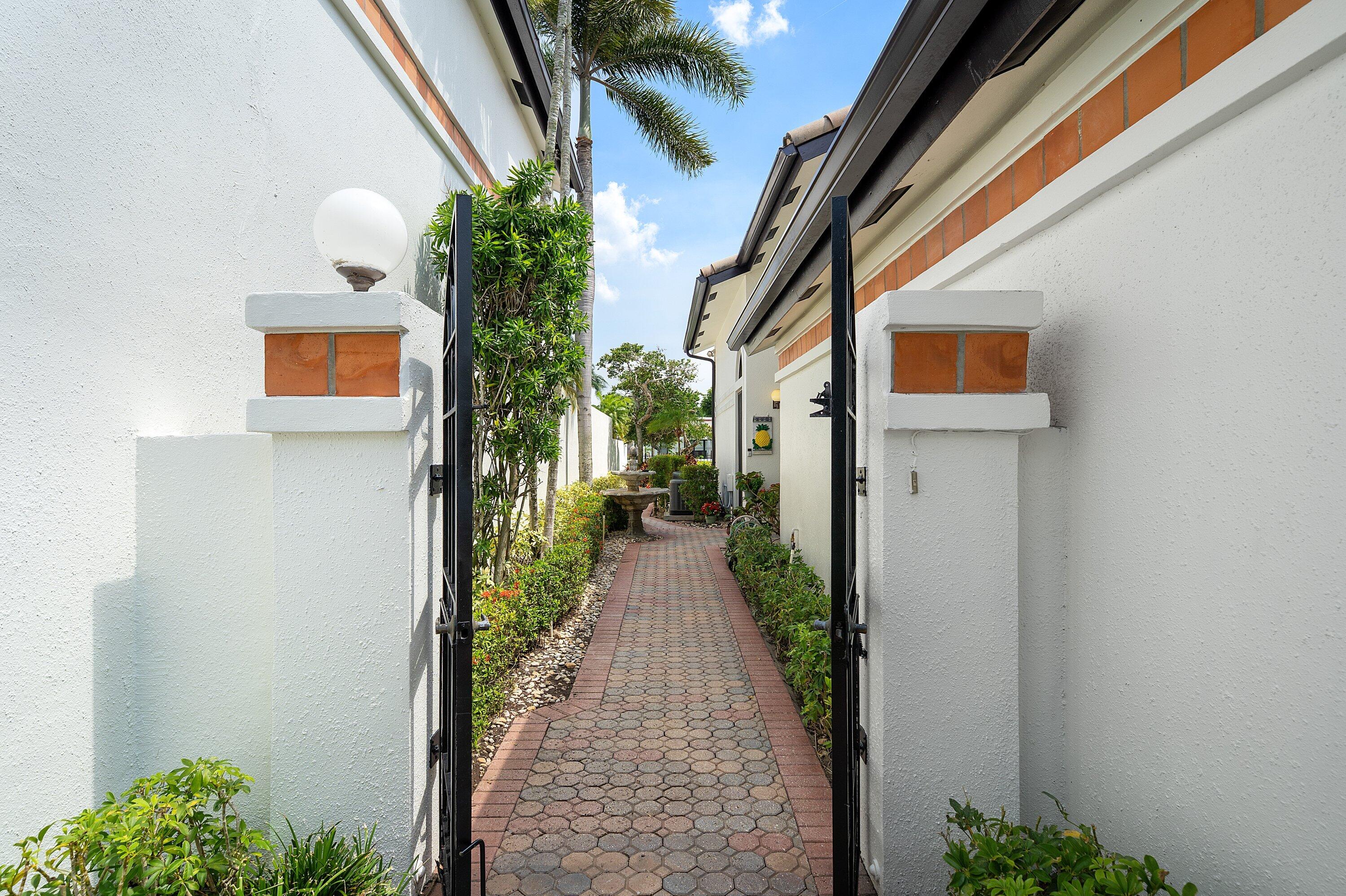6495 Via Rosa Boca Raton, FL 33433 - Photo 3 of 15 004-6495ViaRosa-BocaRaton-FL-33433-SMALL
