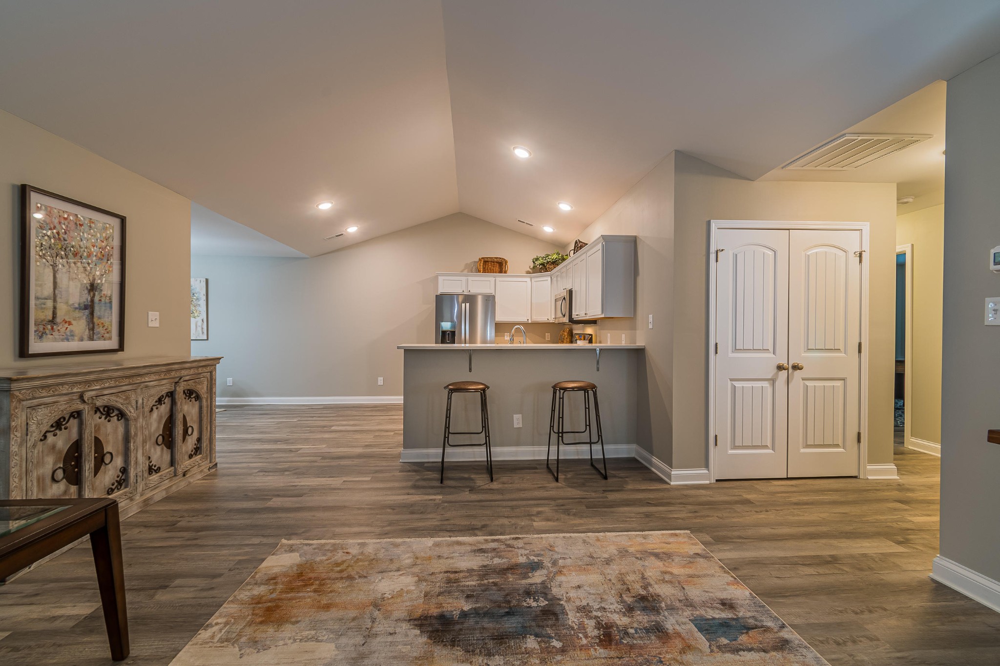 700 Spring Park Road Knoxville, TN 37914 - Photo 19 of 25 a view of a kitchen and dining room
