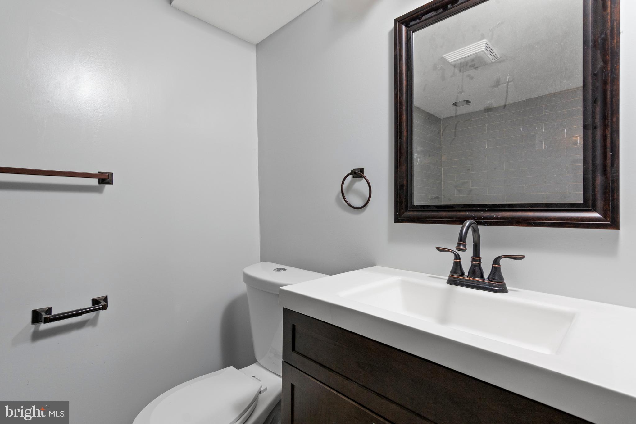 3738 Falls Road Baltimore, MD 21211 - Photo 22 of 39 Basement Full Bath