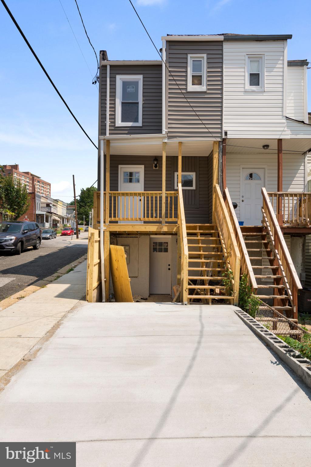3738 Falls Road Baltimore, MD 21211 - Photo 25 of 39 Always find parking in your own driveway!