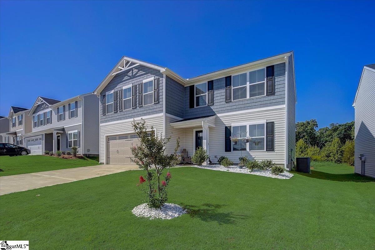 561 Heavenly Days Street Inman, SC 29349 - Photo 2 of 36 Gallery Image 2
