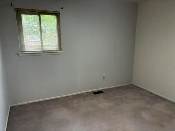 $2,400 | 2716 Hawks Avenue, Ann Arbor, MI 48108