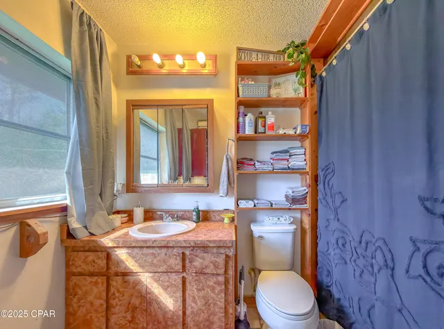 $450,000 | 16540 Northwest County Road 379, Bristol, FL 32321