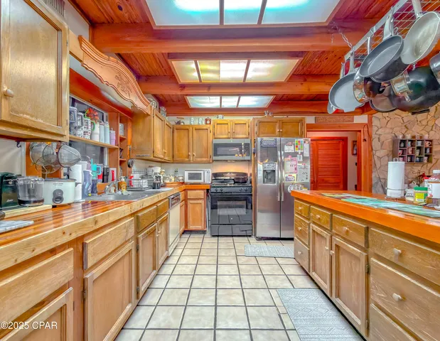 $450,000 | 16540 Northwest County Road 379, Bristol, FL 32321