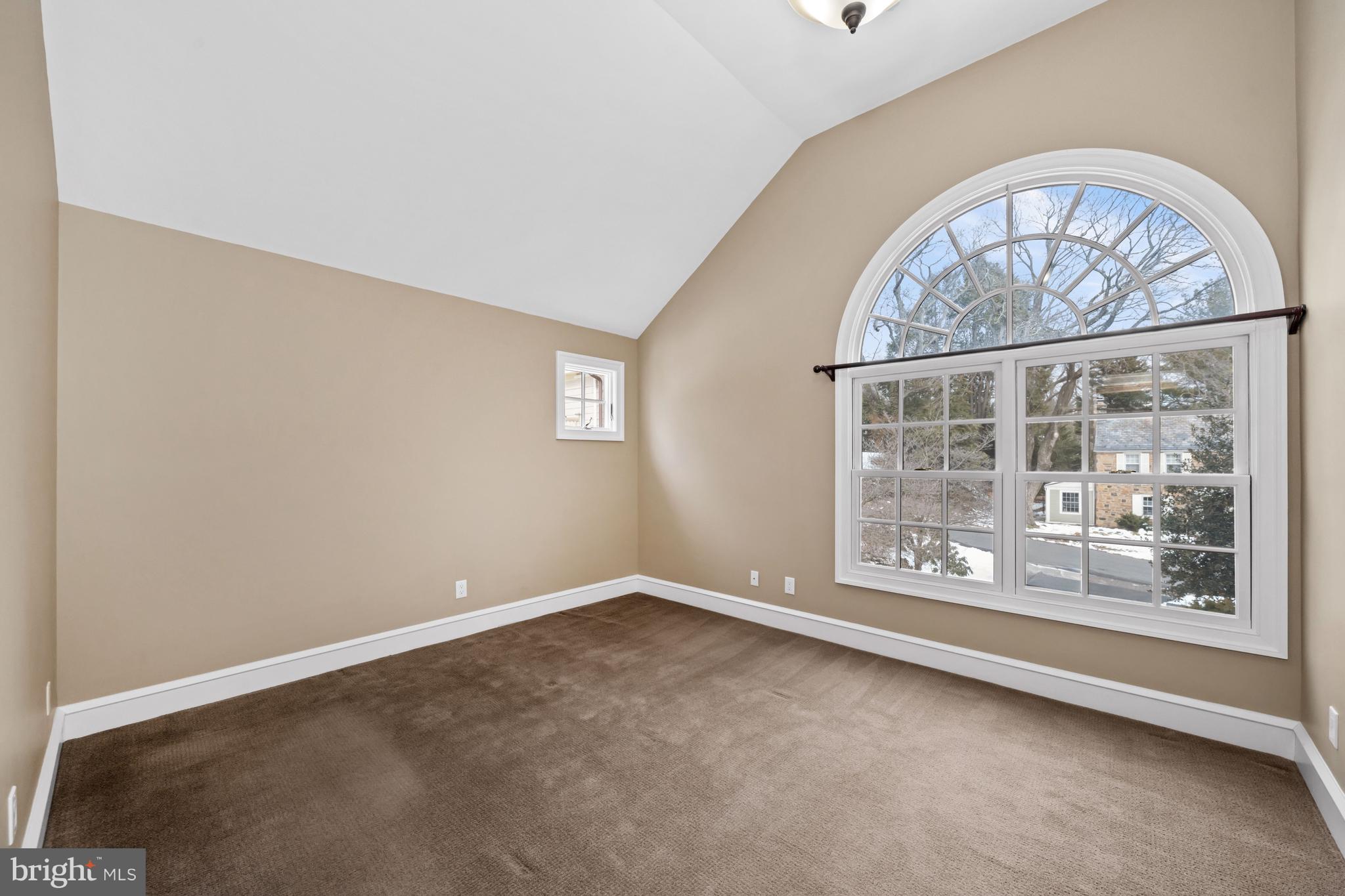 1900 Field Road Wilmington, DE 19806 - Photo 76 of 90 Large double window with fanlight at bedroom.