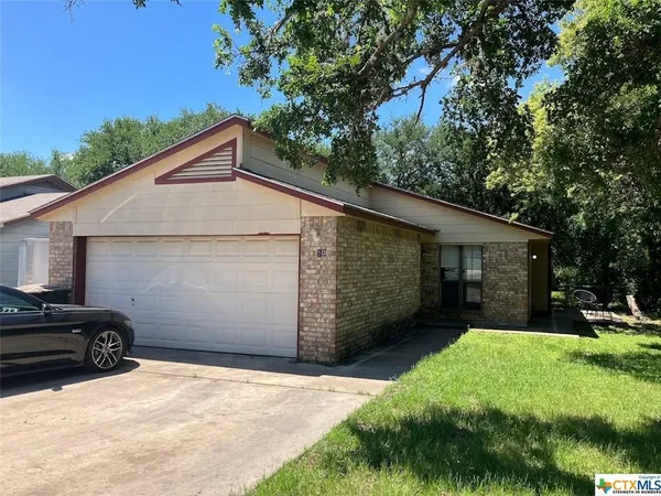 $1,600 | 1113 North Bishop Street, San Marcos, TX 78666