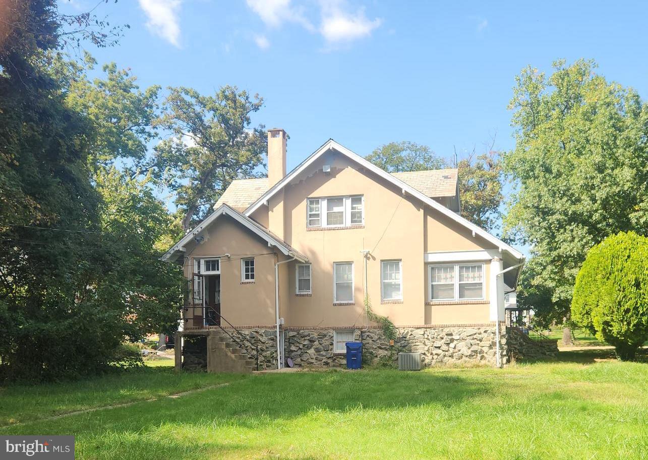 524 Stamford Road Baltimore, MD 21229 - Photo 4 of 37