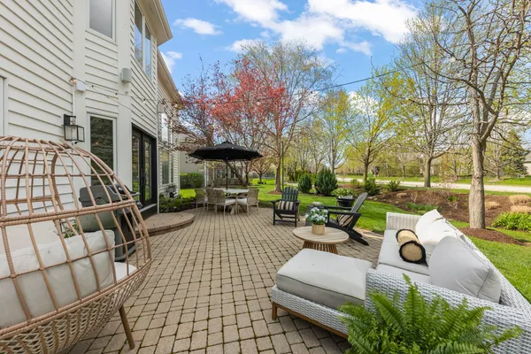 $999,000 | 2703 Rutland Road, Naperville, IL 60564