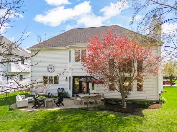 $999,000 | 2703 Rutland Road, Naperville, IL 60564