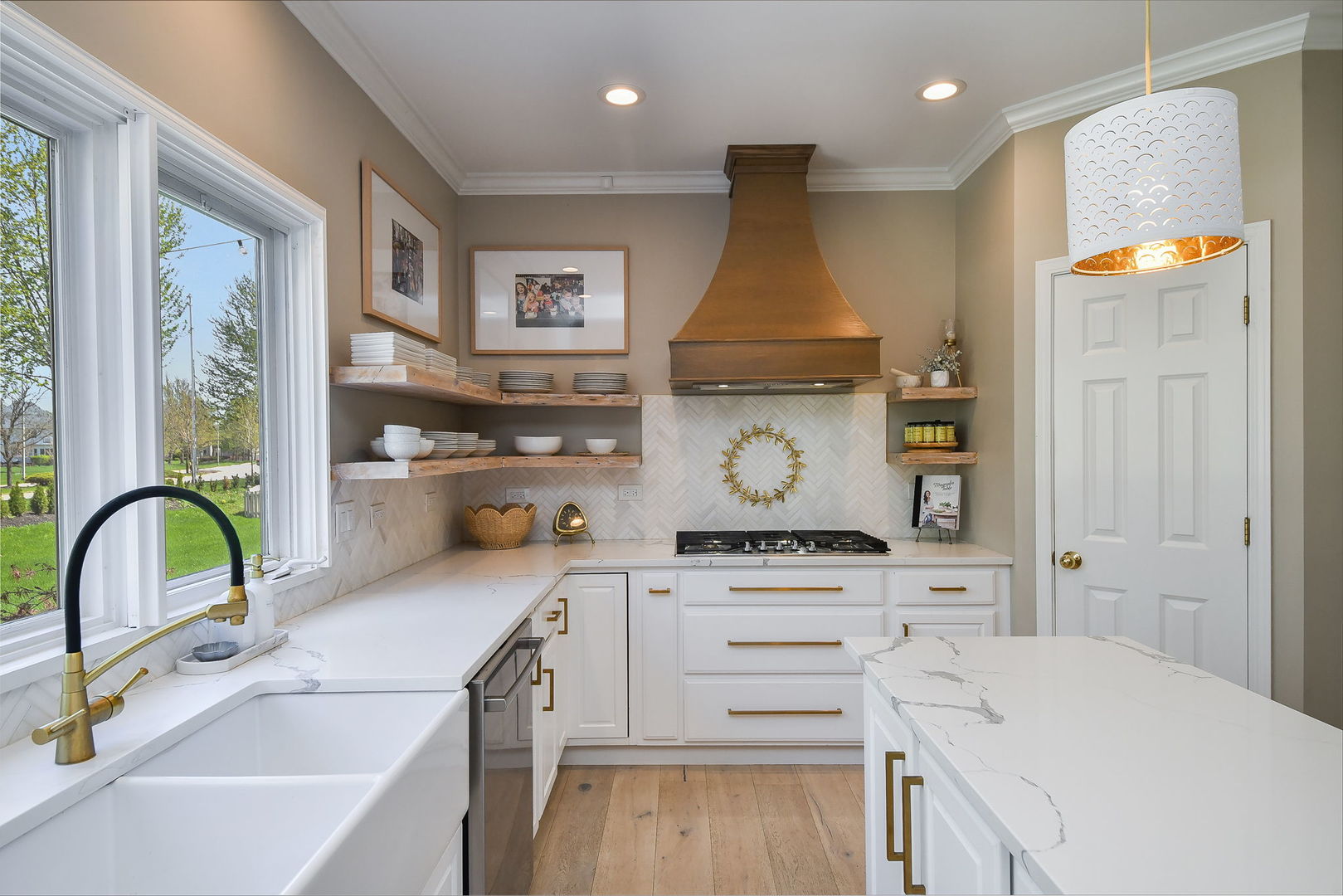 2703 Rutland Road Naperville, IL 60564 - Photo 9 of 49