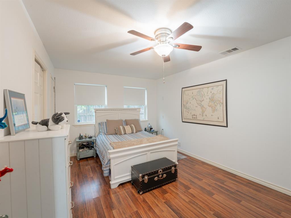 5104 Maple Springs Boulevard Dallas, TX 75235 - Photo 15 of 25