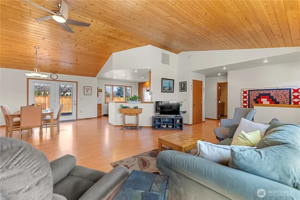 $405,000 | 605 Pinyon Place, Omak, WA 98841