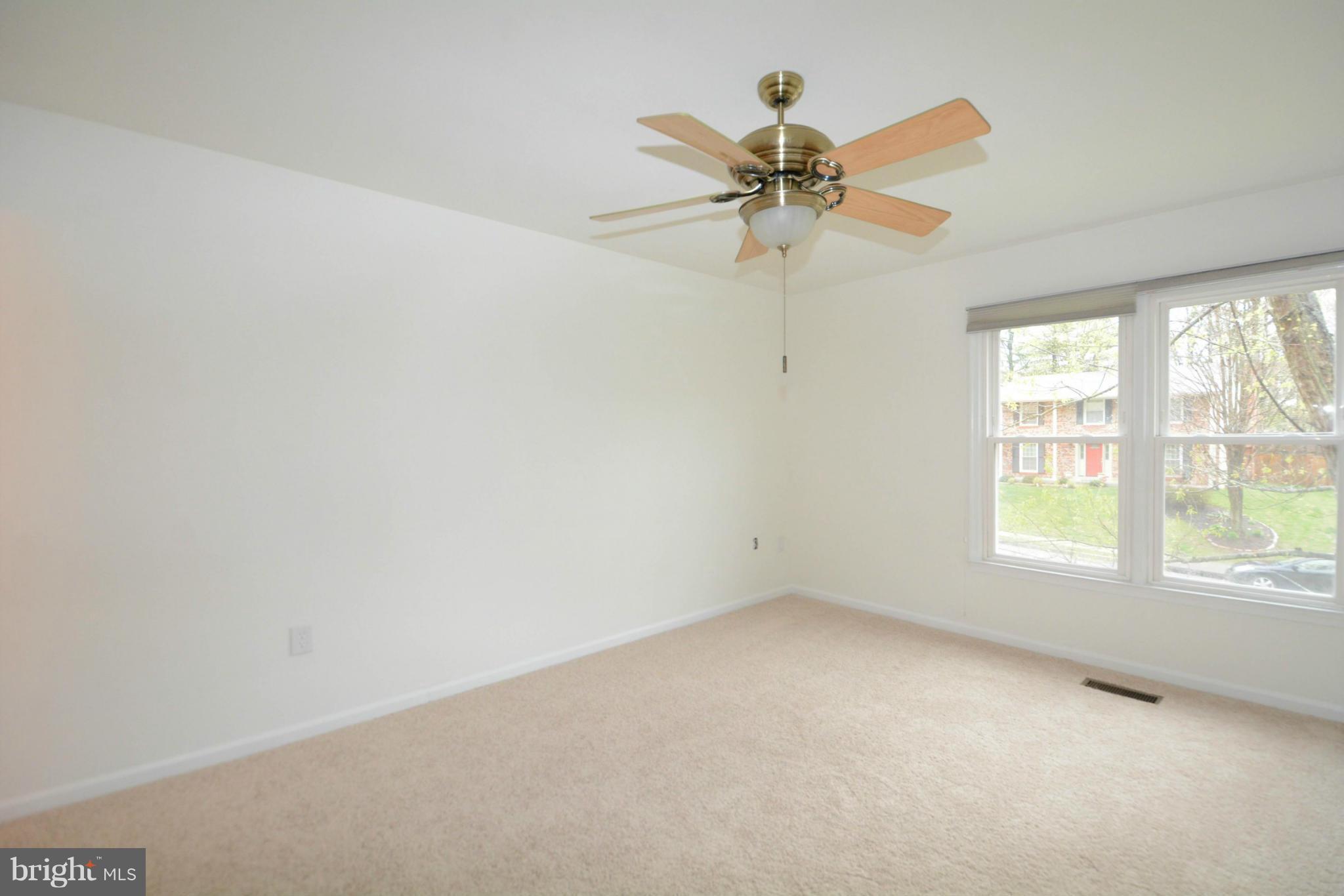9142 Rockefeller Lane Springfield, VA 22153 - Photo 18 of 28 Bedroom (Master)