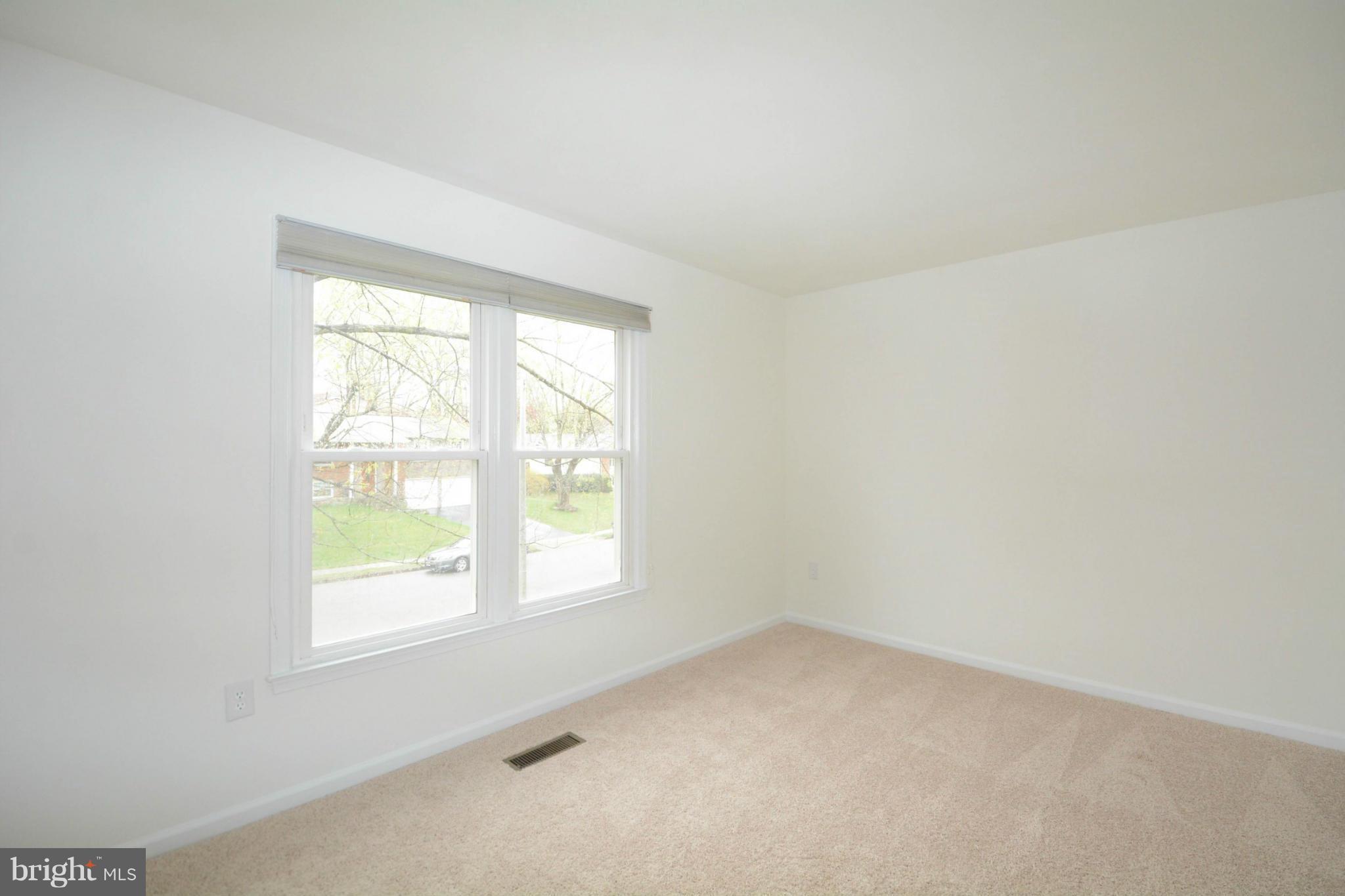 9142 Rockefeller Lane Springfield, VA 22153 - Photo 24 of 28 Bedroom
